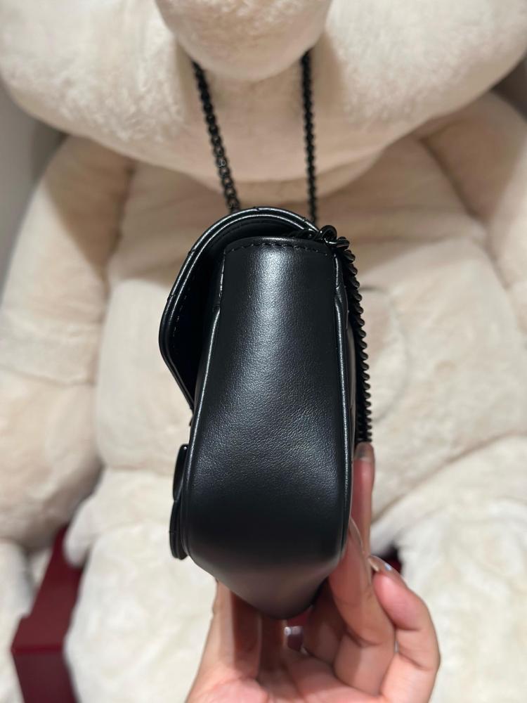 شنطة غوتشي
