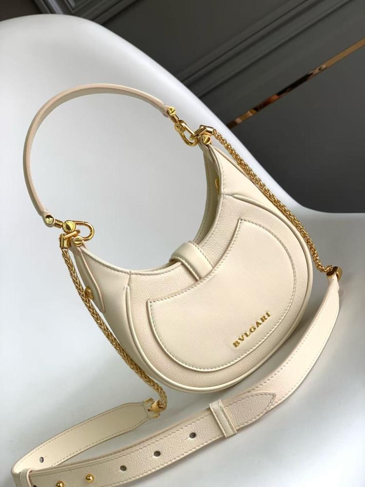 شنطة بولغاري SERPENTINE ELLIPSE   مقاس 19.5cm