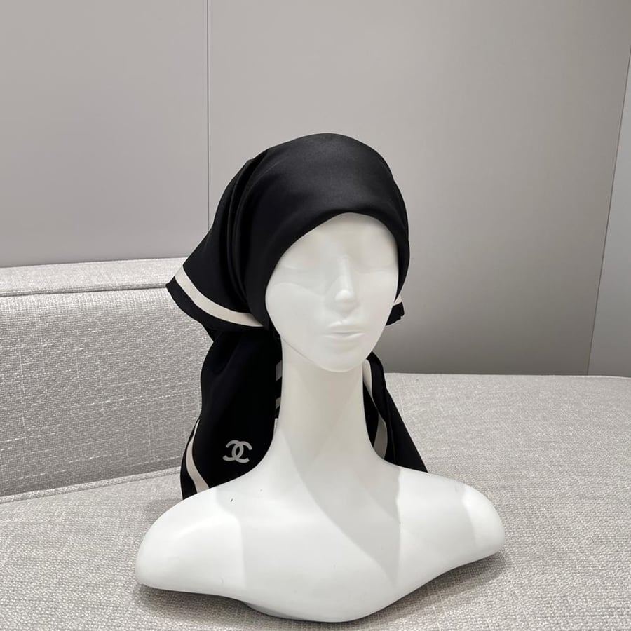 سكارف  شانيل