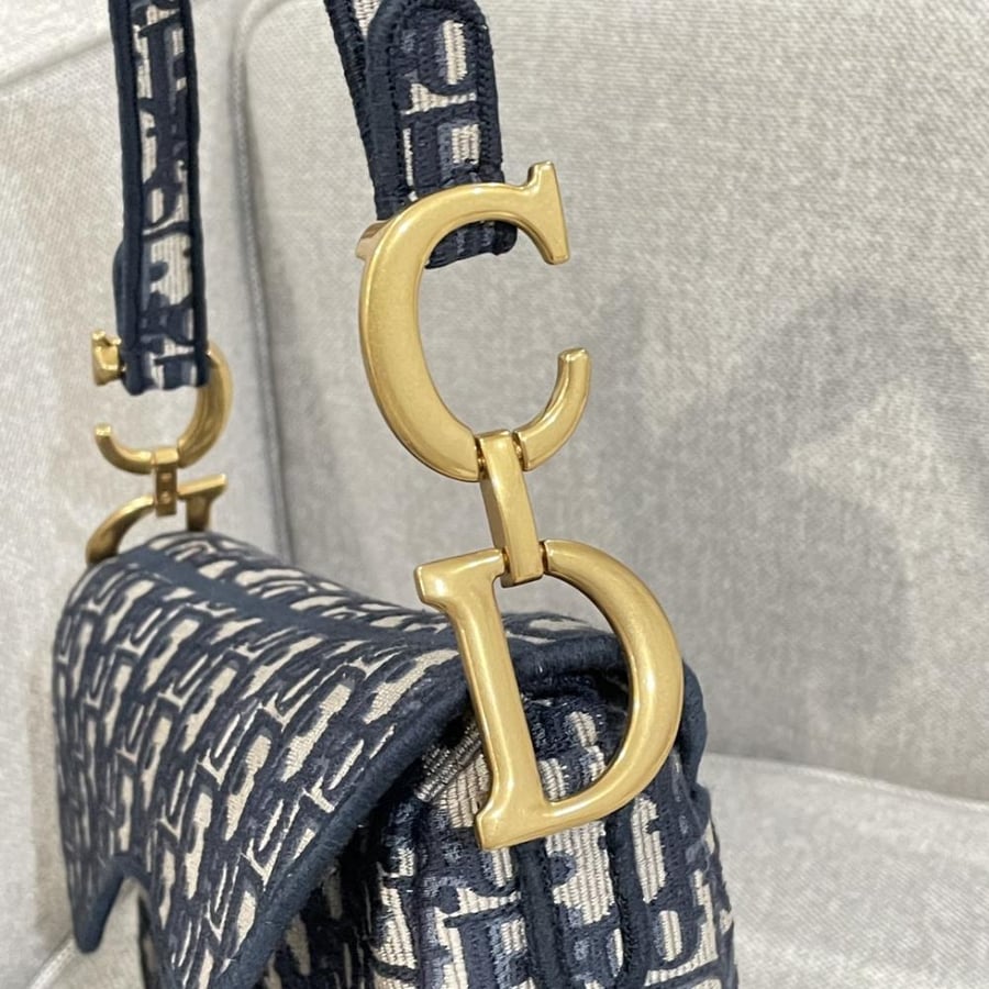 شنطة ديور Saddle Doir