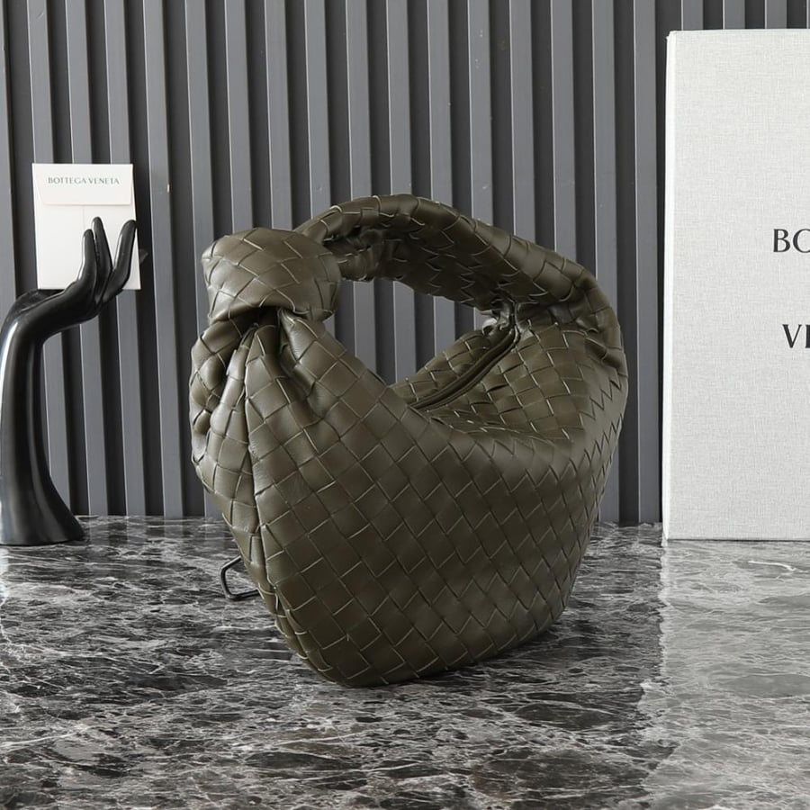 شنطة بوتيغا Teen Jodie Medium Bottega