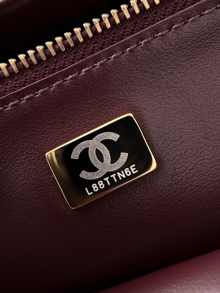 شنطة شانيل chanel