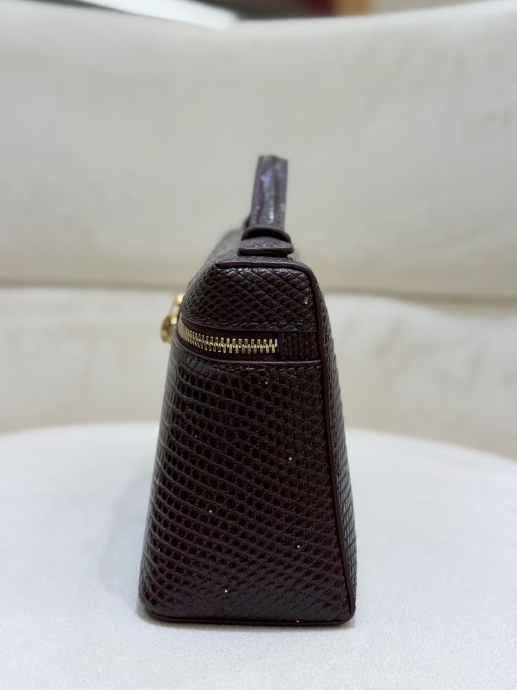شنطة لورو بيانا Extra Poket Lizard Lora piana مقاس 19 cm