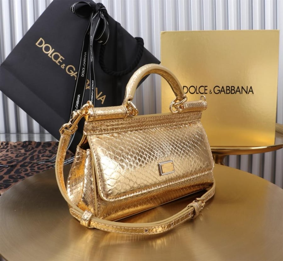 شنطة دولتشي اند غابانا Small Sicily handbag