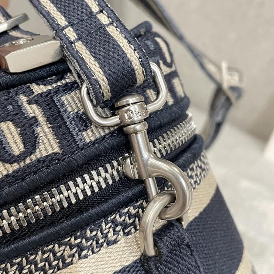 شنطة ديور Small Diorcamp Bag مقاس 18.5cm
