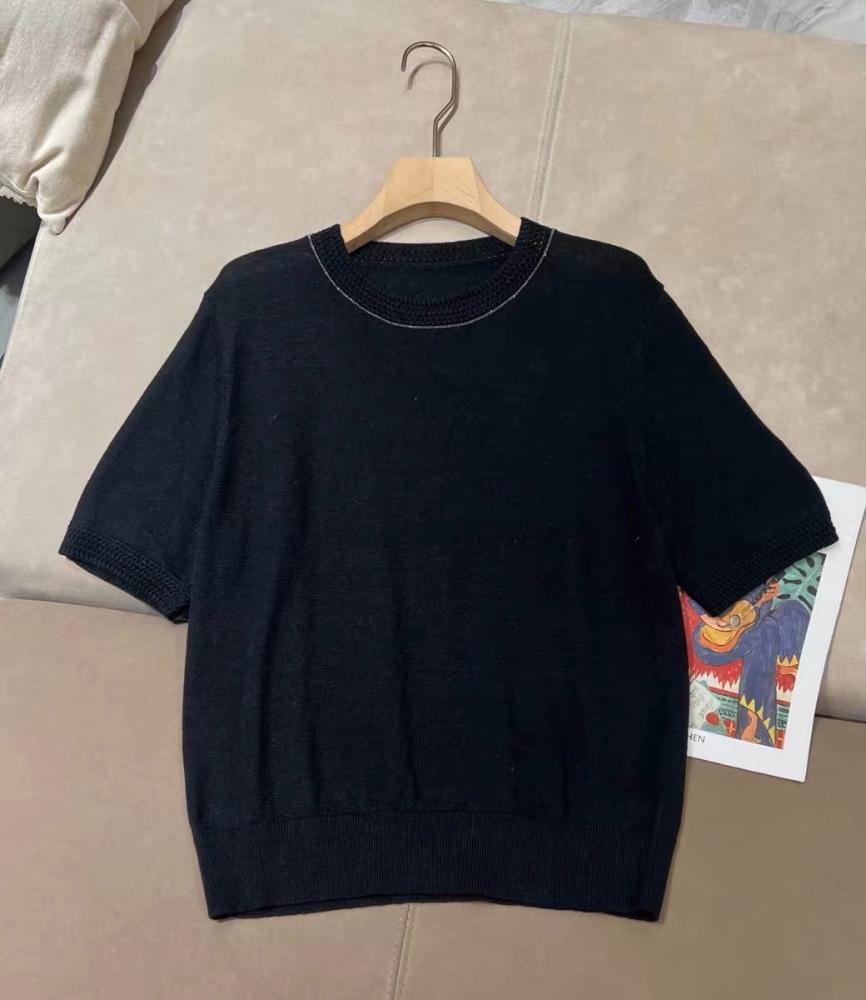 توب Brunello cucinelli