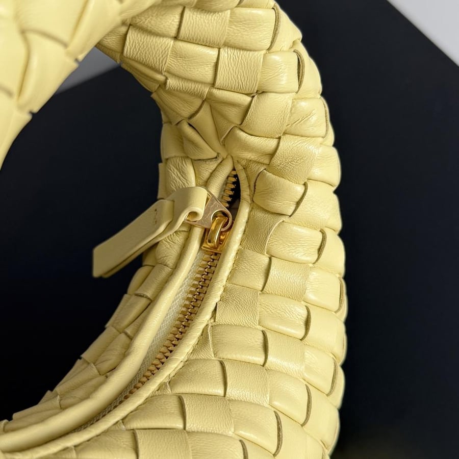 شنطة بوتيغا Baby Veneta Bottega