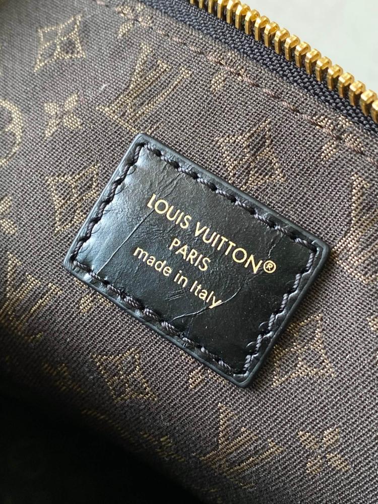 شنطة لويس فيتون Louis Vuitto