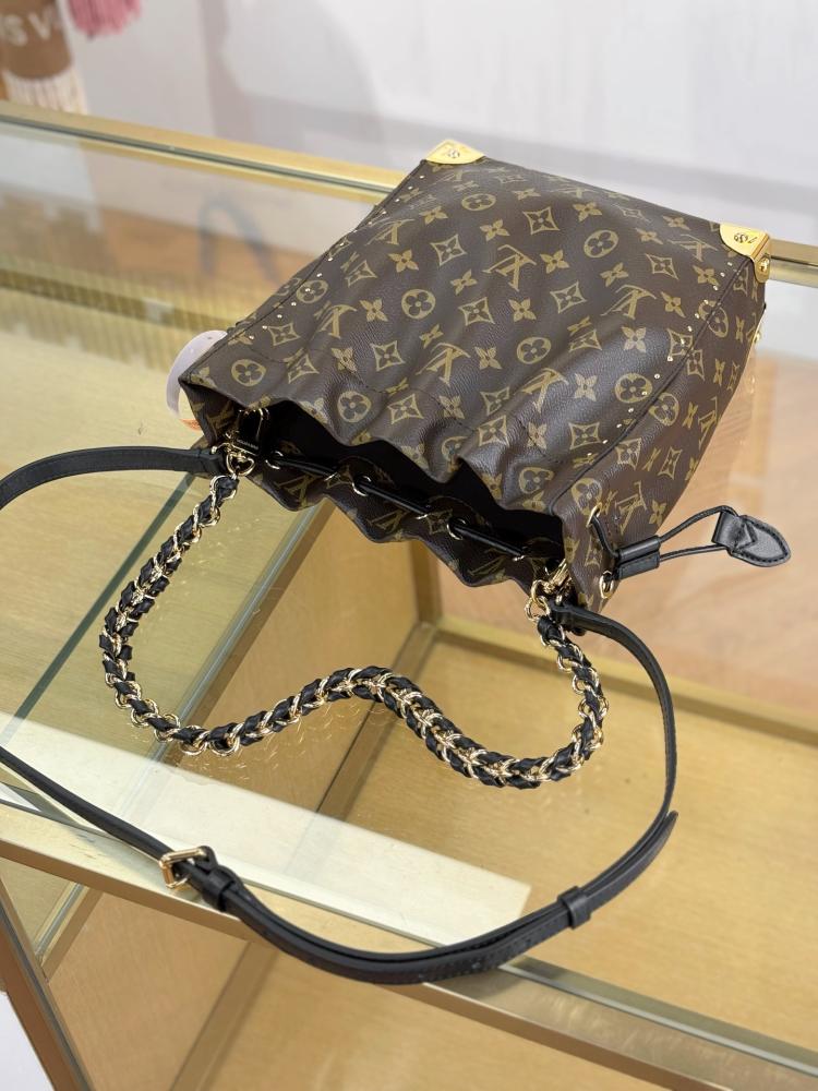 شنطة لويس فيتون Louis Vuitto