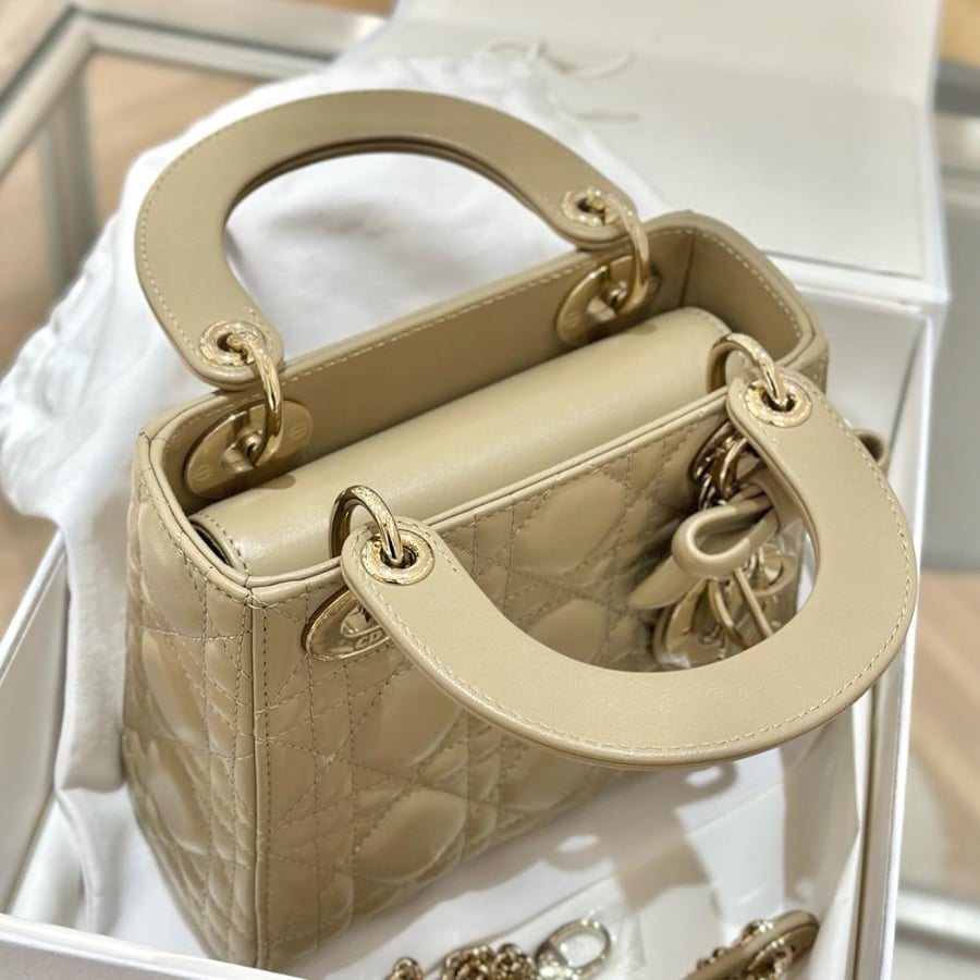 شنطة ديور Lady Dior مقاس 17cm