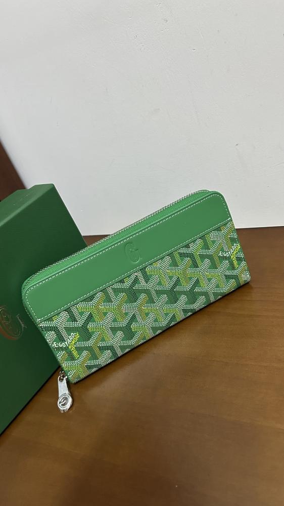 محفظة جويارد Matignon Goyard