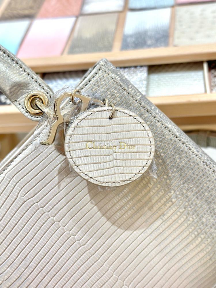 شنطة ديور Lizard Dior