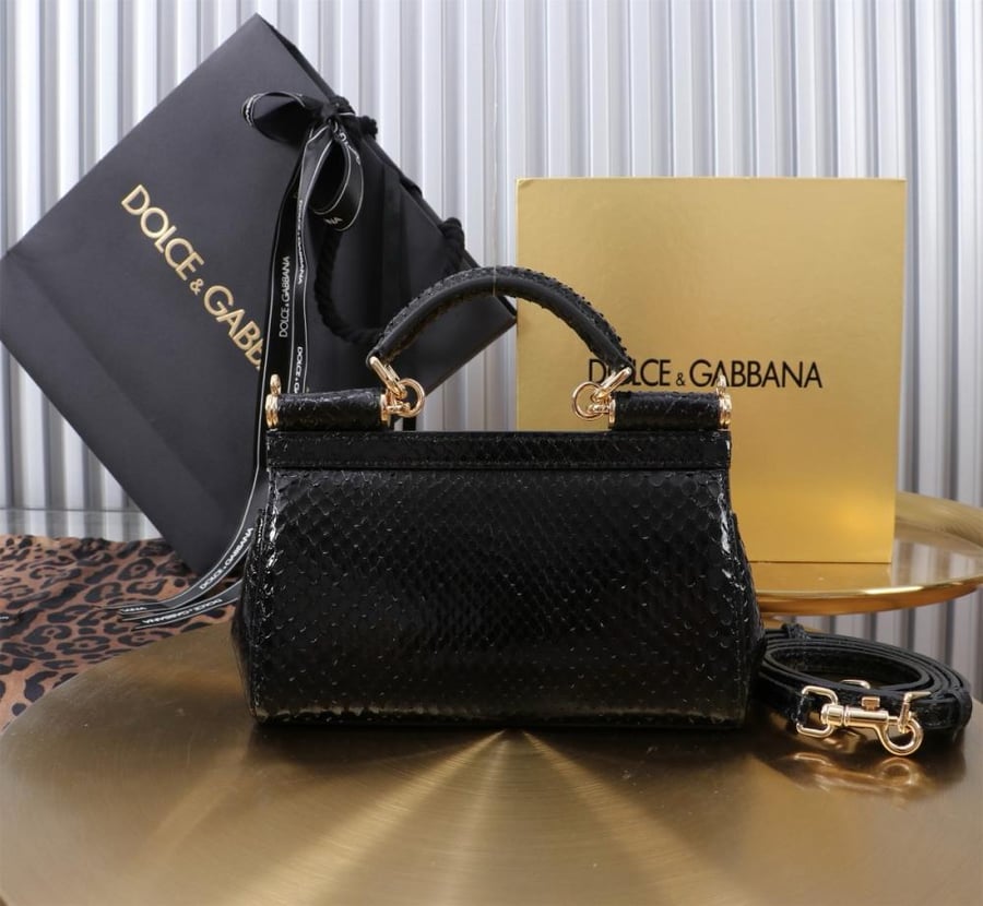 . شنطة دولتشي اند غابانا mini Sicily handbag