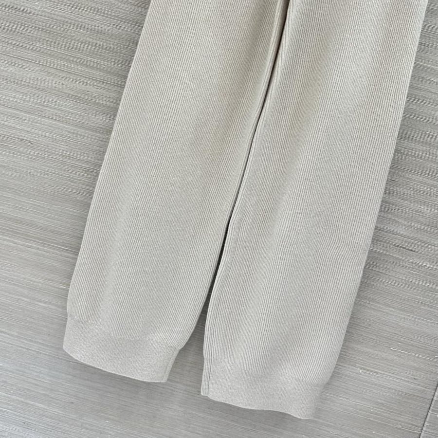 طقم Brunello cucinelli