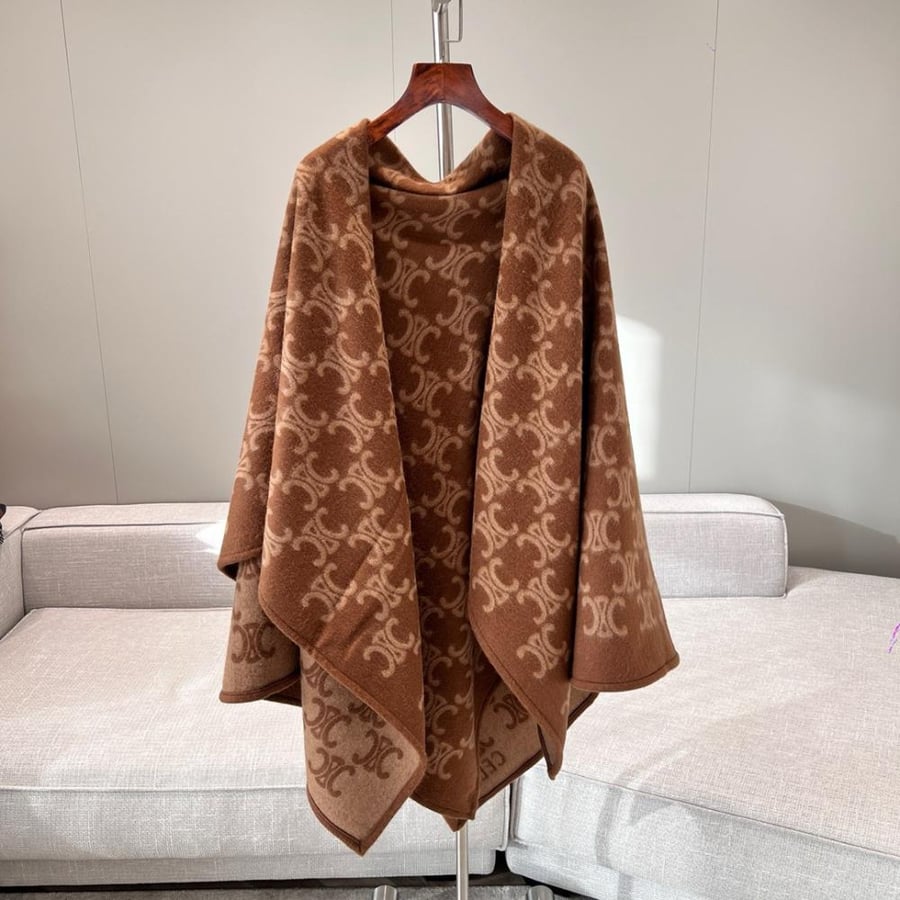 سكارف Celine