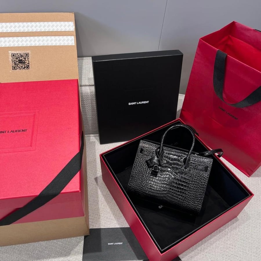 شنطة سان لوران  Sac De Jour Baby