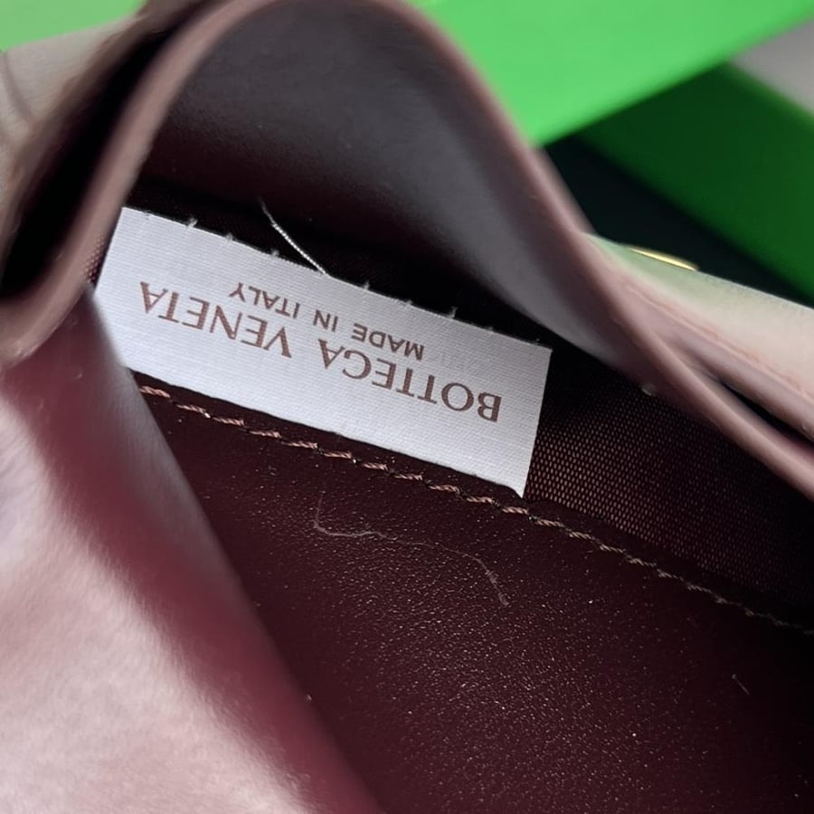 محفظة بوتيغا Sheep Leather bottega