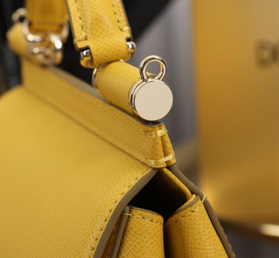 شنطة دولتشي اند غابانا Small Sicily handbag