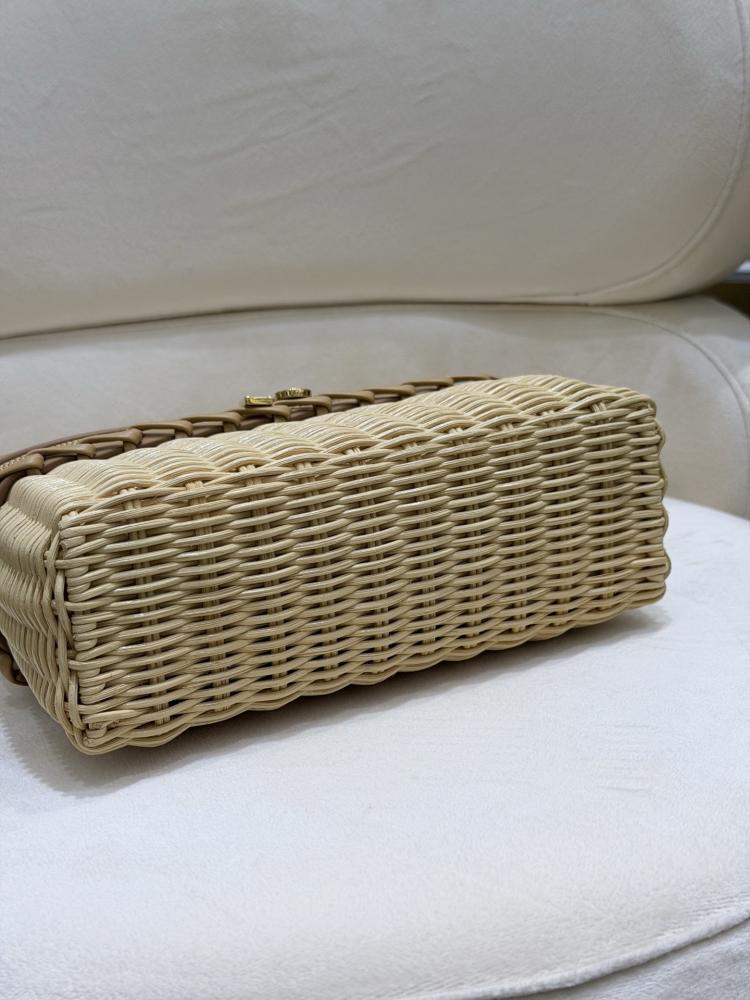 شنطة لورو بيانا Extra West Wicker Lora piana مقاس 19 cm