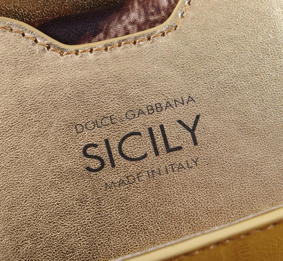 . شنطة دولتشي اند غابانا Medium Sicily handbag