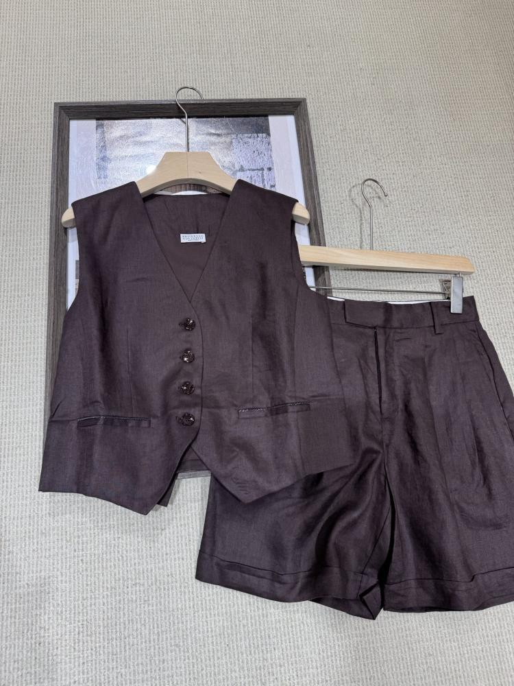 طقم Brunello cucinelli