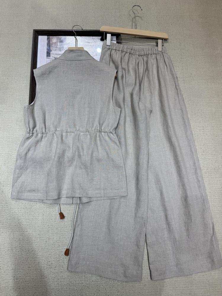طقم Brunello cucinelli