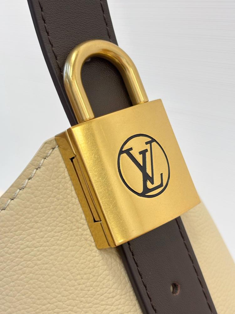 شنطة لويس فيتون Louis Vuitto