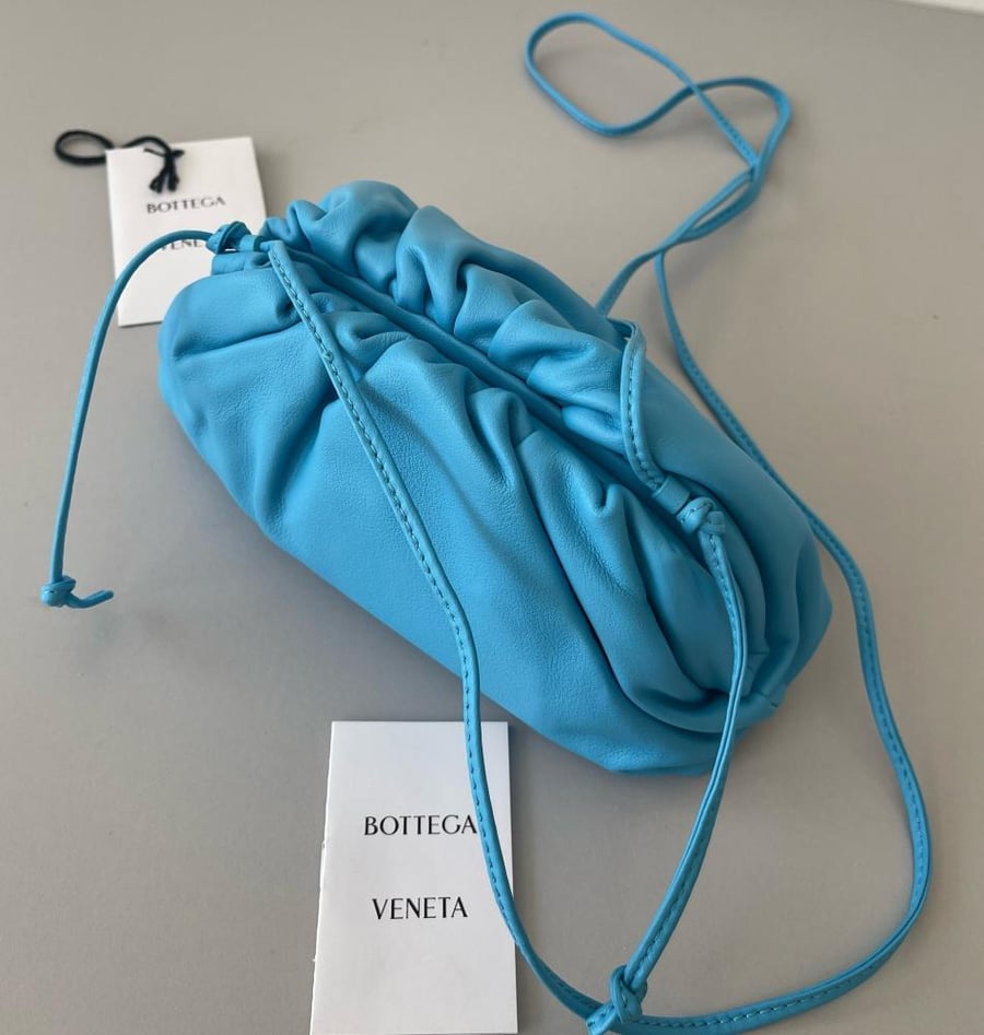 شنطة بوتيغا pouch مقاس22cm