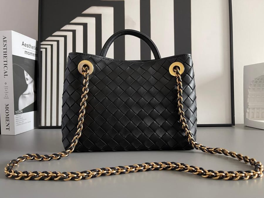 شنطة بوتيغا Andiamo Bottega مقاس 25