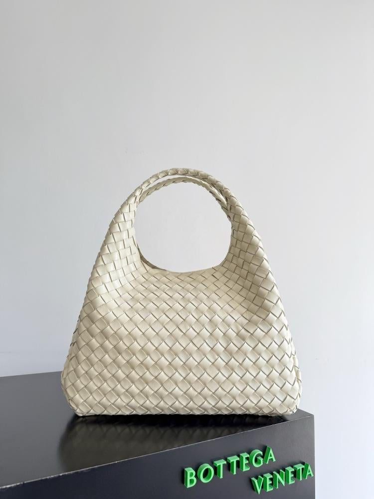 شنطة بوتيغا Large Campana