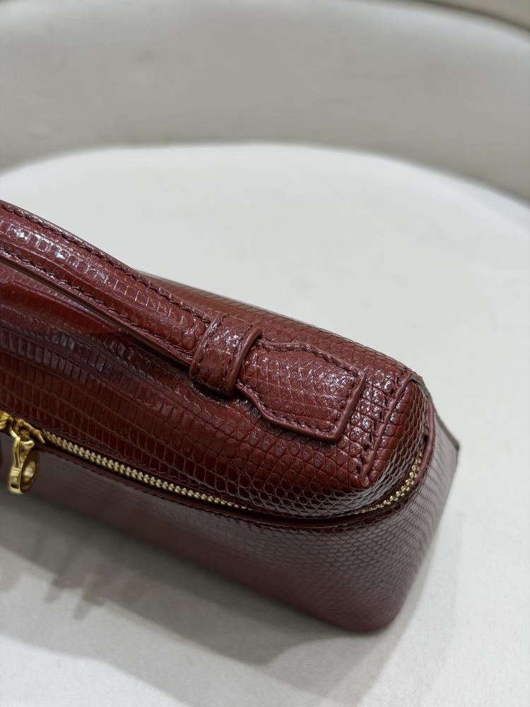 شنطة لورو بيانا Extra Poket Lizard Lora piana مقاس 19 cm