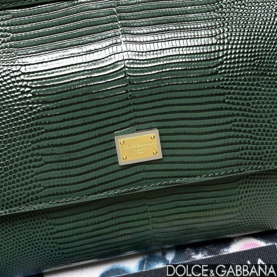 . شنطة دولتشي اند غابانا شنطة دولتشي اند غابانا Small Sicily handbag