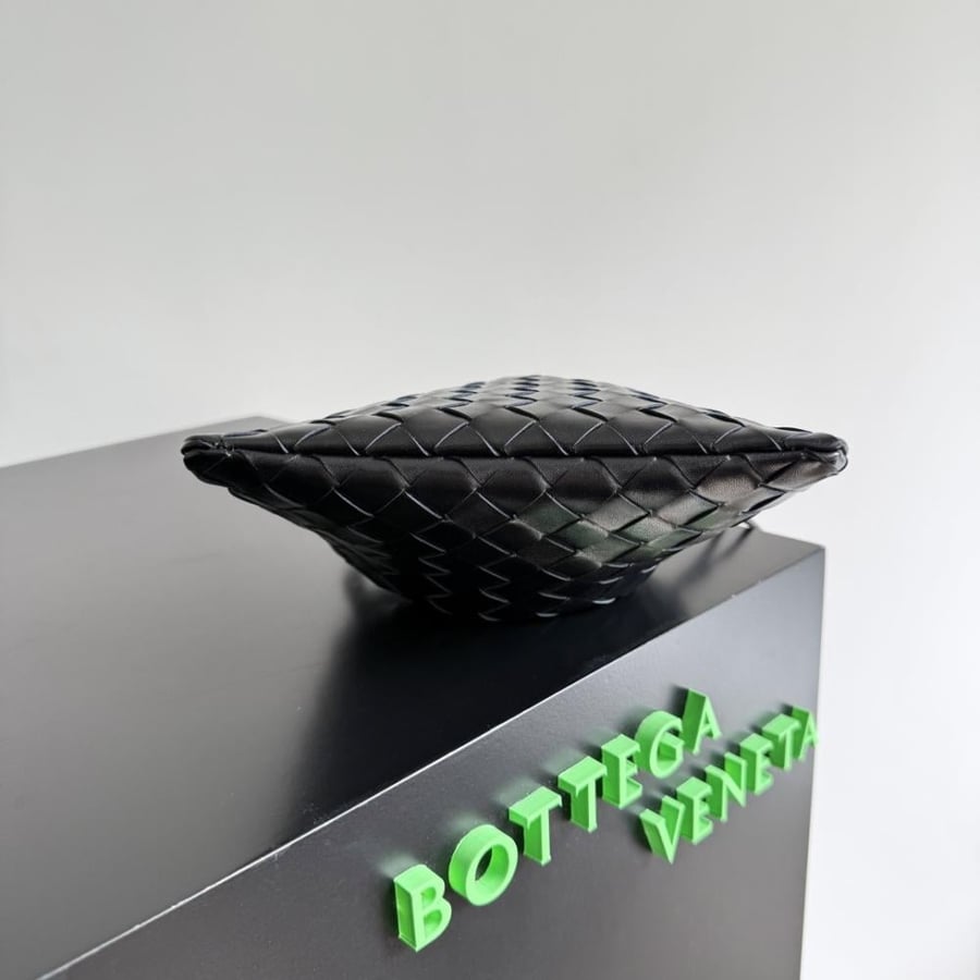 شنطة بوتيغا Mini Dustbag