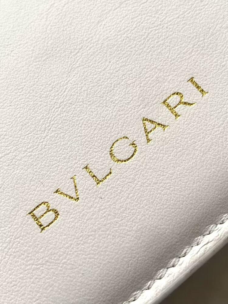 شنطة بولغاري Serpentine  مقاس 13cm