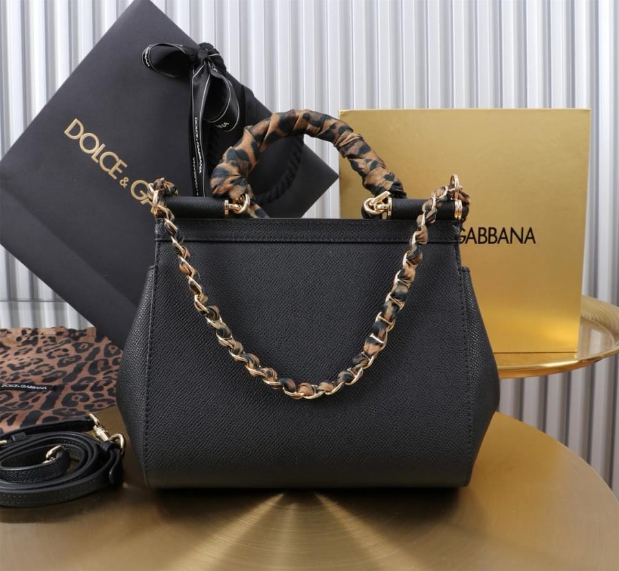 شنطة دولتشي اند غابانا Medium Sicily handbag