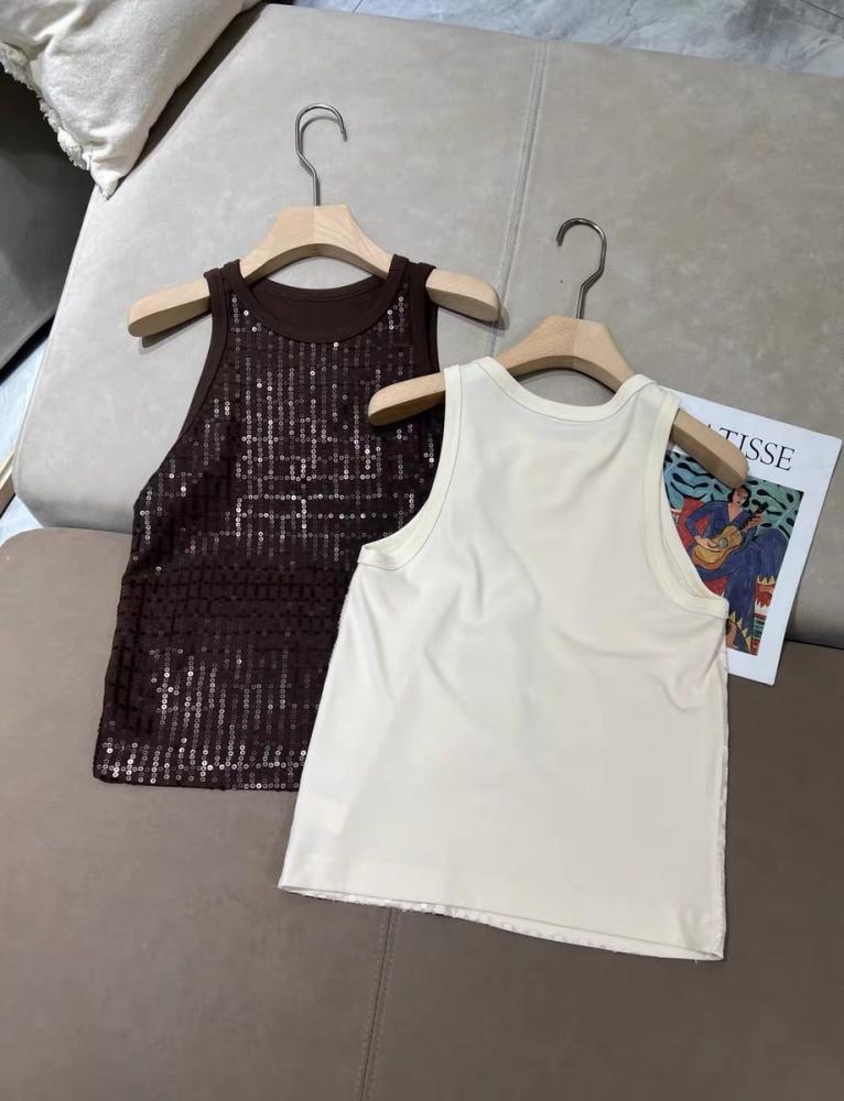 توب Brunello cucinelli