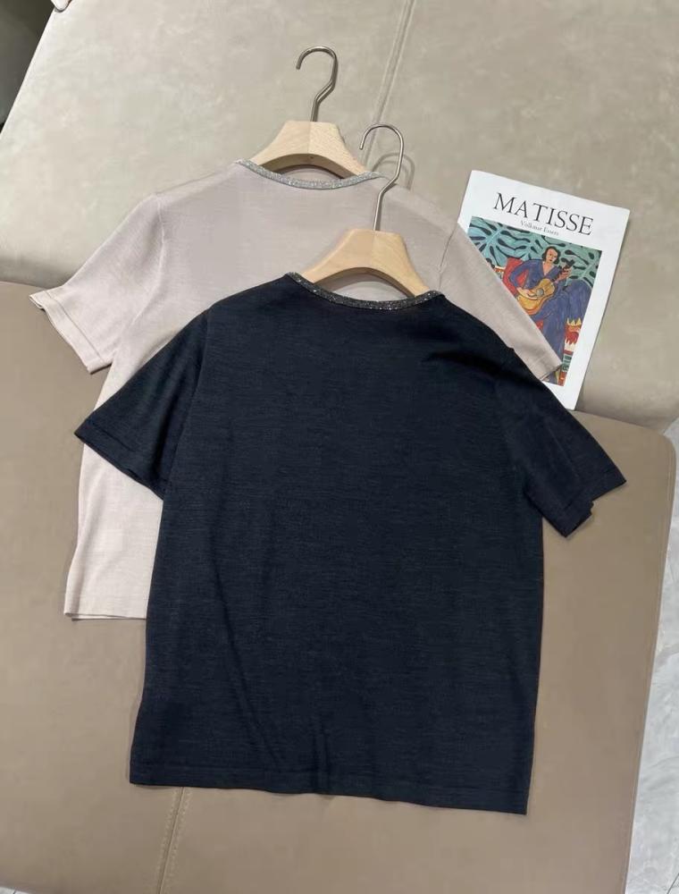 توب Brunello cucinelli
