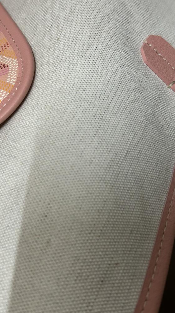 شنطة جويارد مقاس 47 Goyard