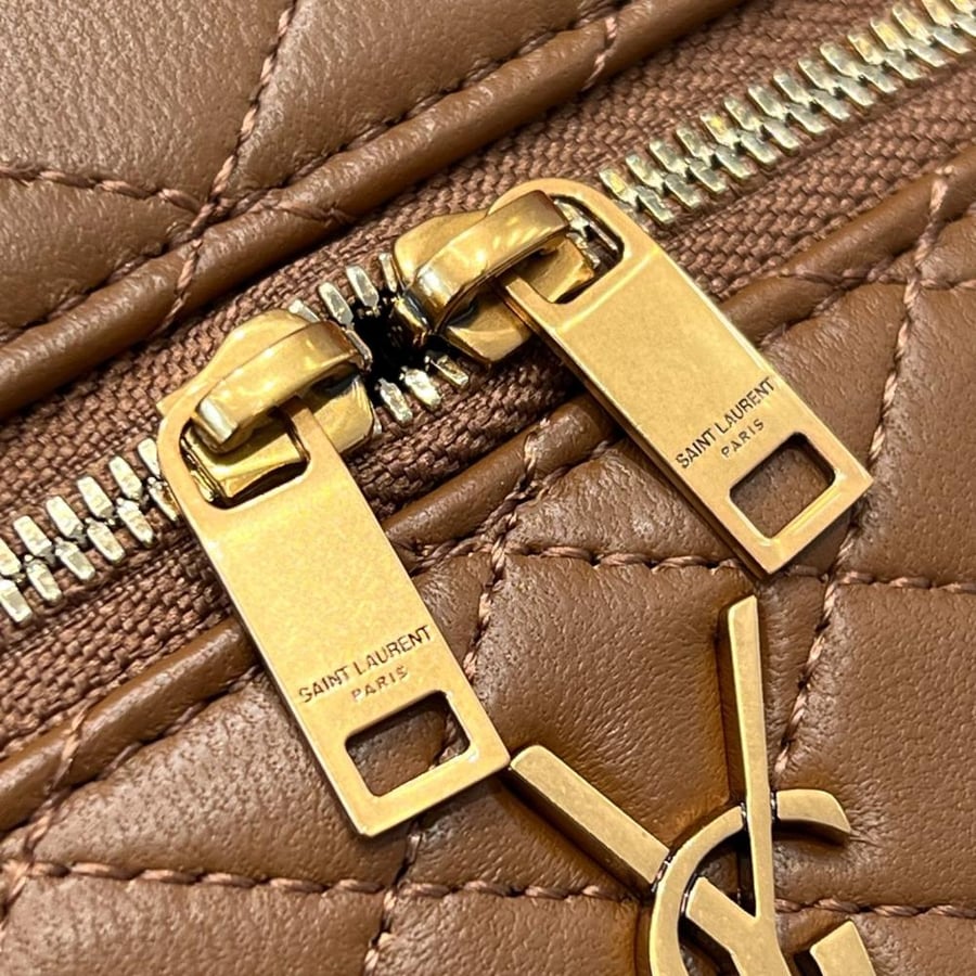 سان لوران GABY VANIT BAG مقاس 18cm