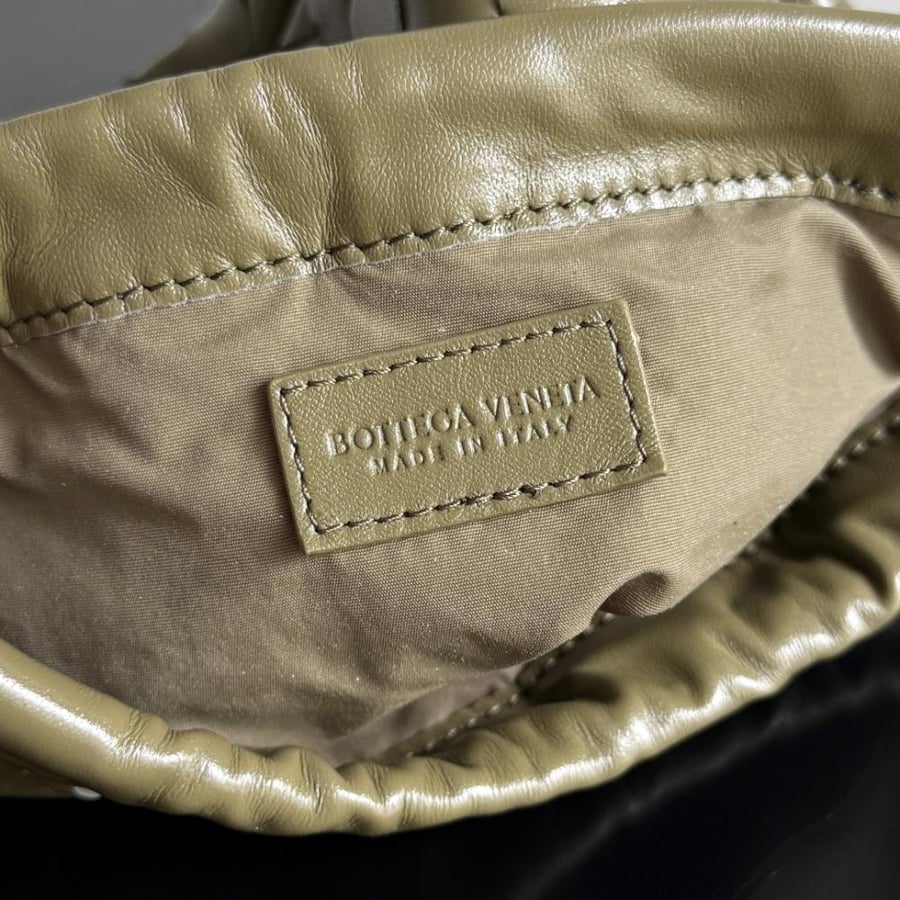 شنطة بوتيغا Mini Dustbag