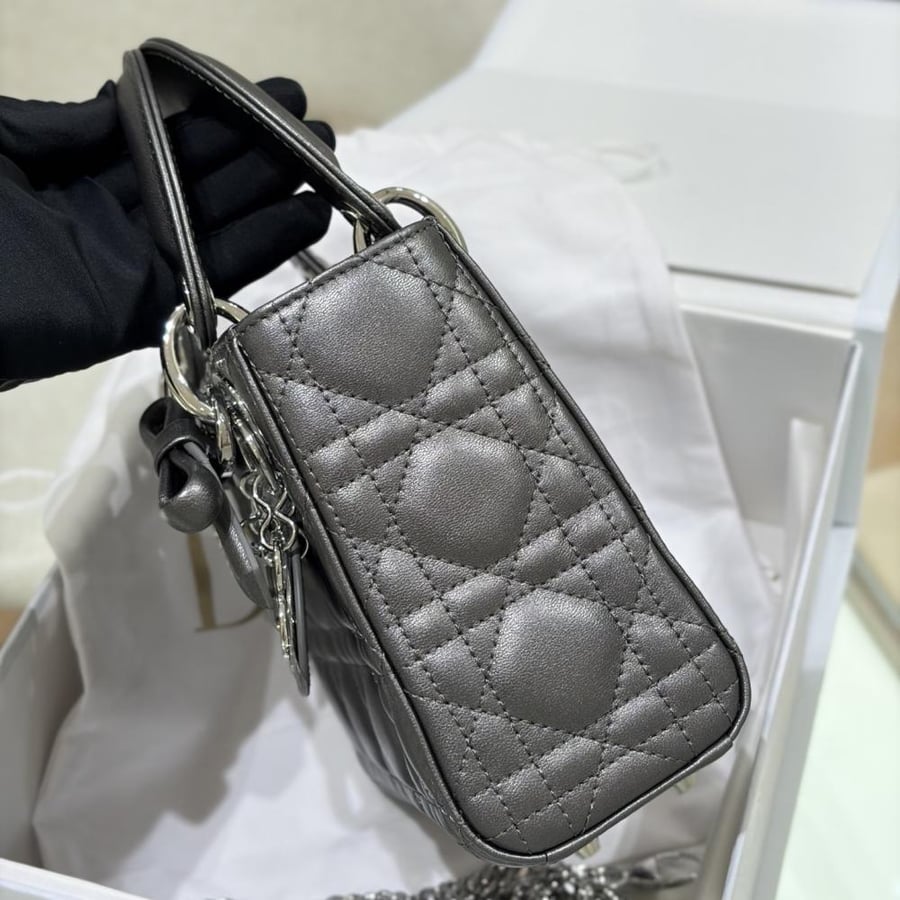 شنطة ديور Dior