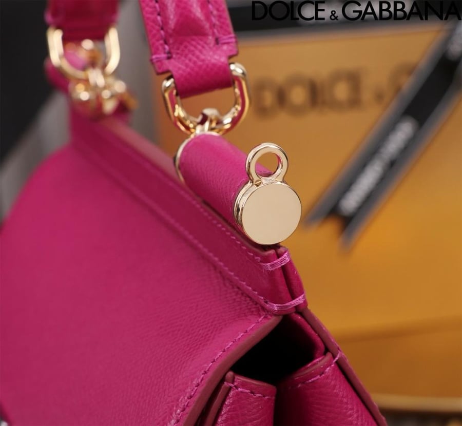 شنطة دولتشي اند غابانا Small Sicily handbag