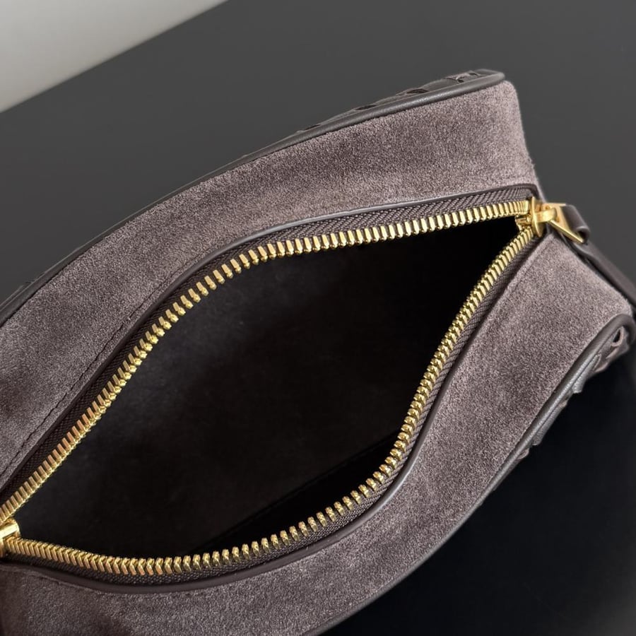 شنطة بوتيغا Nodo Bottega