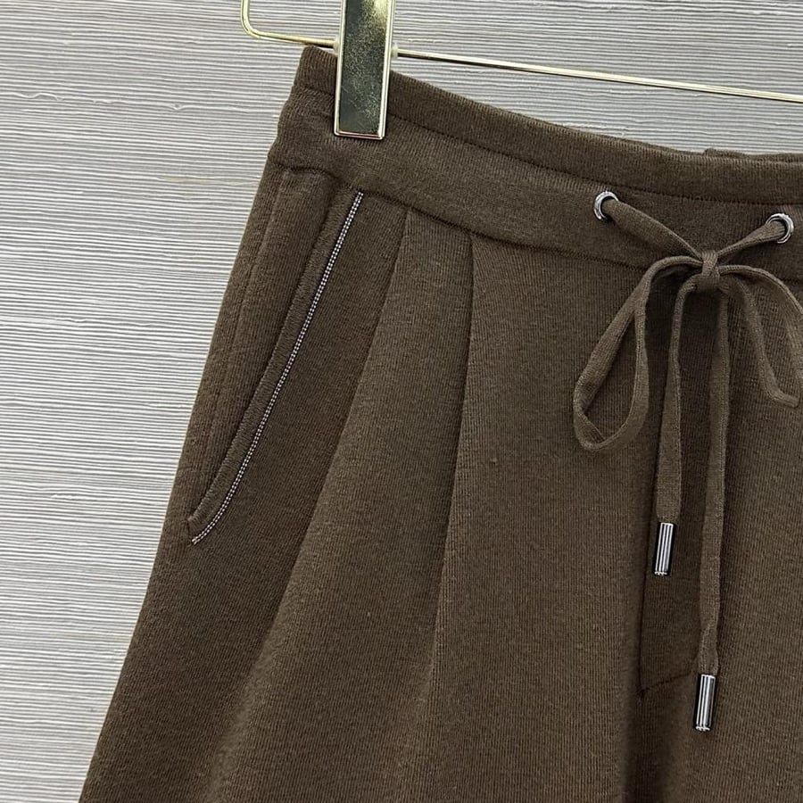 طقم Brunello cucinelli