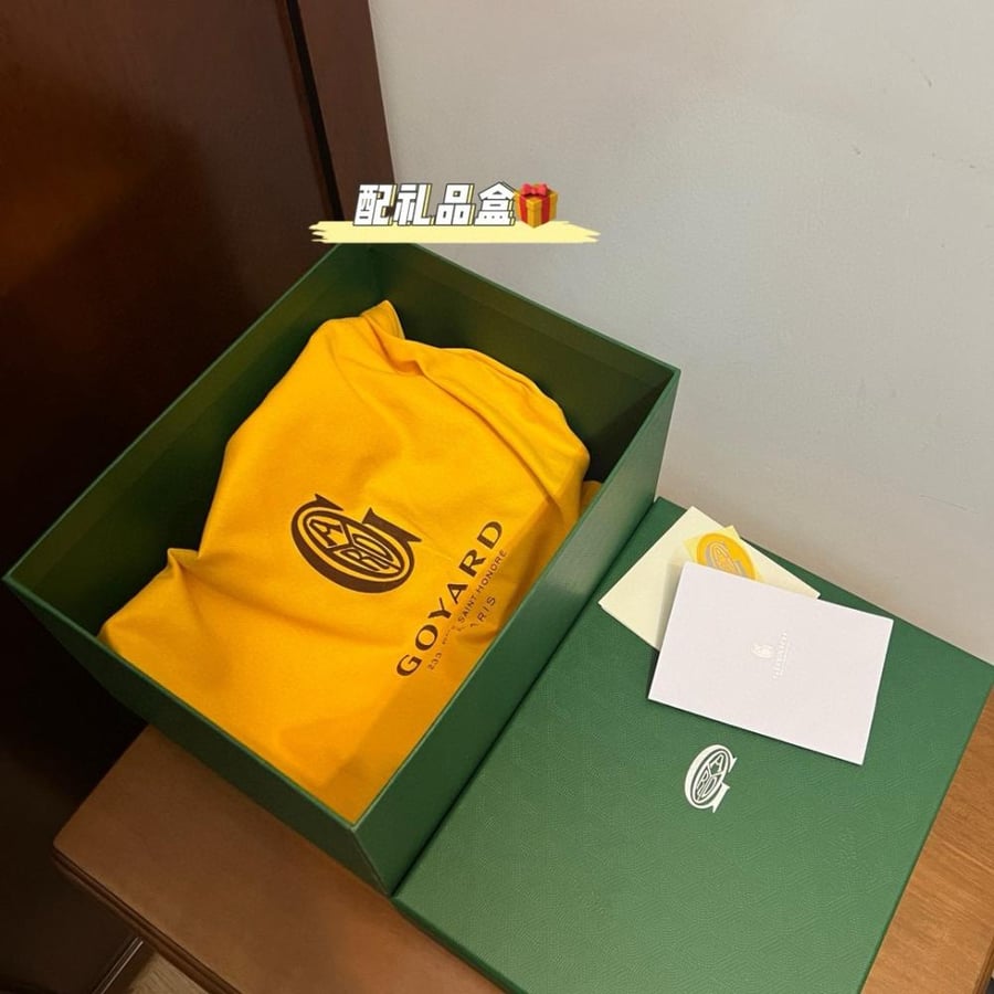 شنطة جويارد Goyard mini Saigon