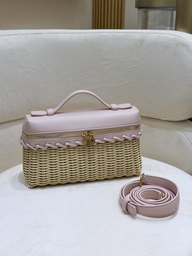شنطة لورو بيانا Extra West Wicker Lora piana مقاس 19 cm