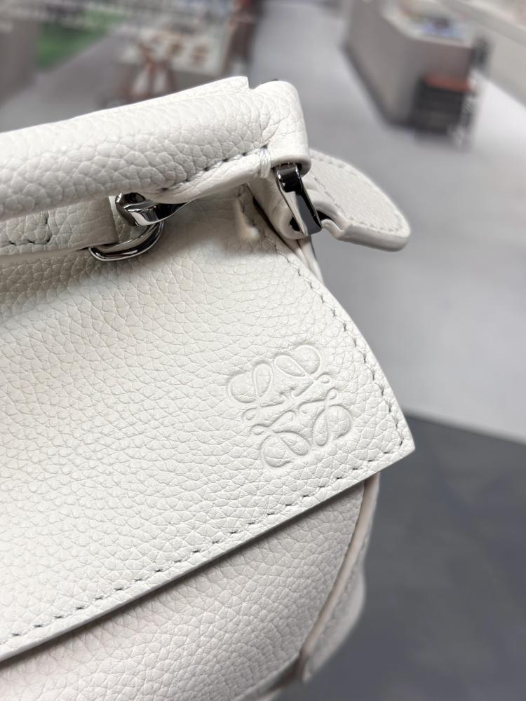 Loewe Puzzle Edge Mini bag