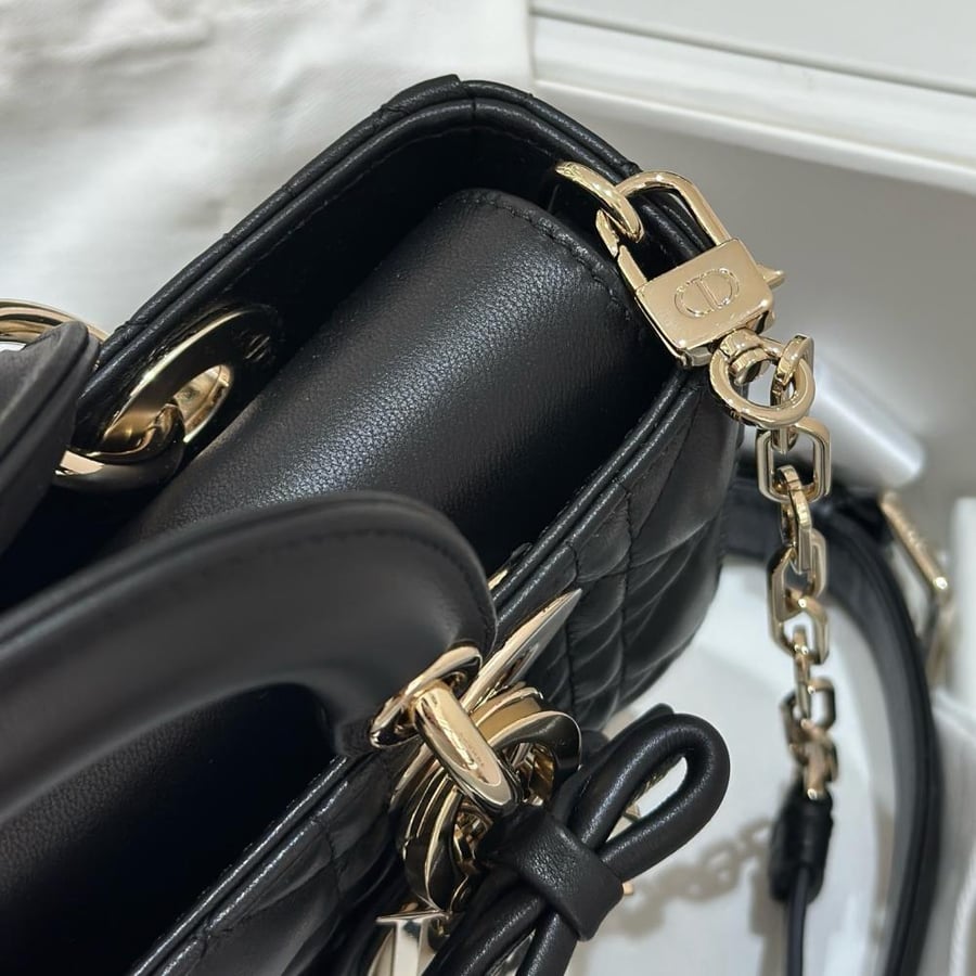 شنطة ديور D-joy مقاس 16cm