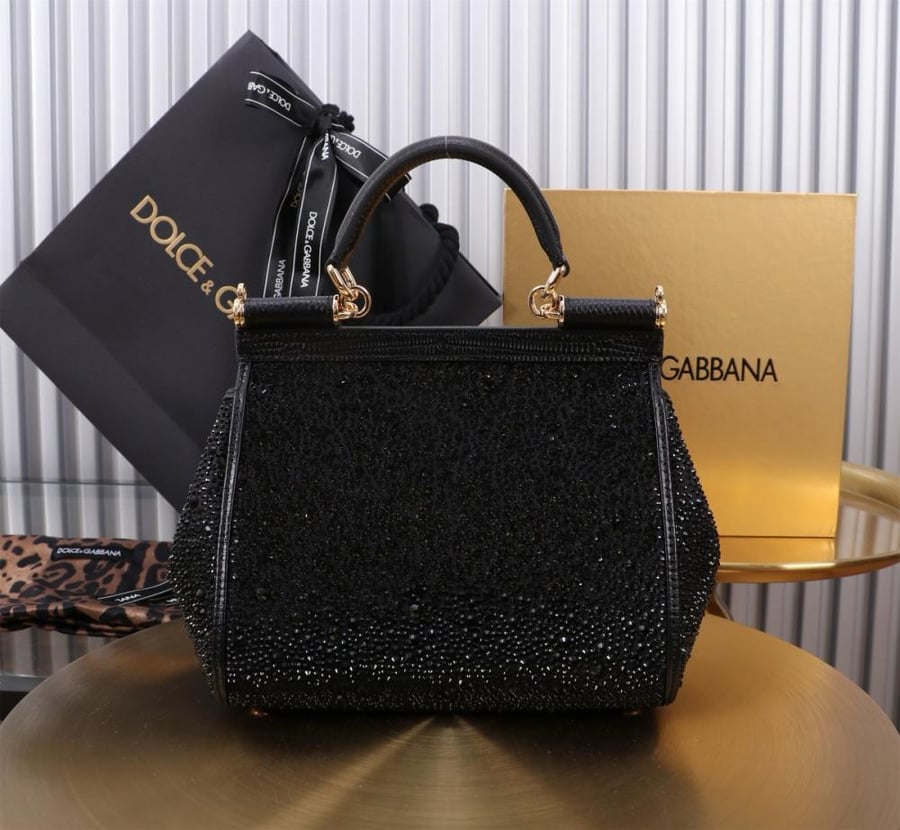 . شنطة دولتشي اند غابانا شنطة دولتشي اند غابانا Medium Sicily handbag