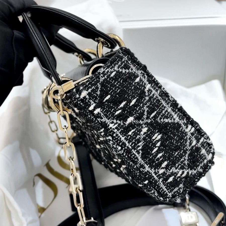 شنطة ديور D-Joy مقاس 22cm